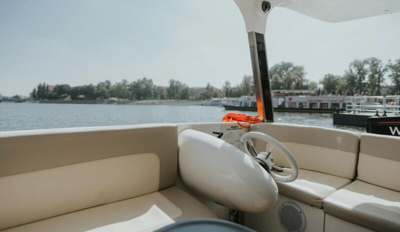 Wrocaw: Solar gondola cruise on the Oder with a guide - Who Will Love This Wrocław Gondola Tour?