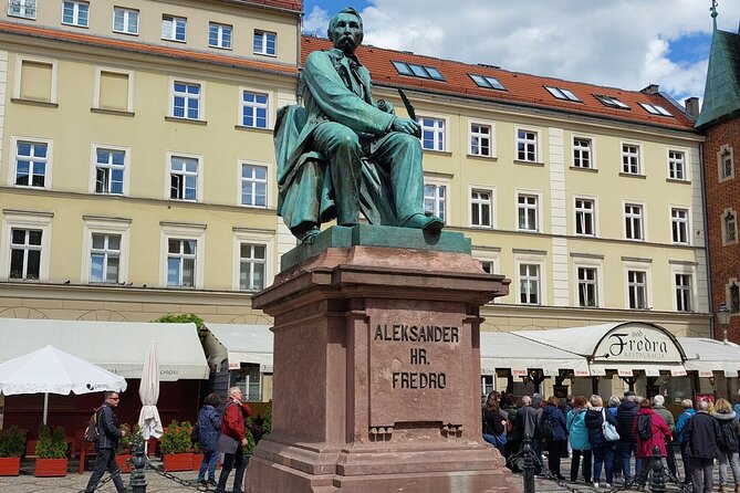 Wrocaws Old Town: A Self-Guided History Tour - Discover Wrocław’s Old Town with a Self-Guided Audio Tour for Just $8.99