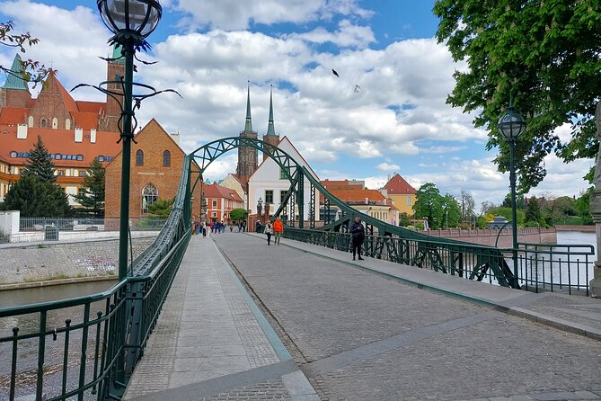 Wrocaws Old Town: A Self-Guided History Tour - Climbing St. Elizabeth’s Church Tower for Panoramic Views