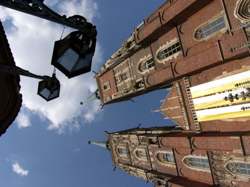 Wroclaw: 2-Hour Tour by Electric Car with a driver-guide - The Cultural Heart: Szewska Street and Wroclaw’s Historic Churches