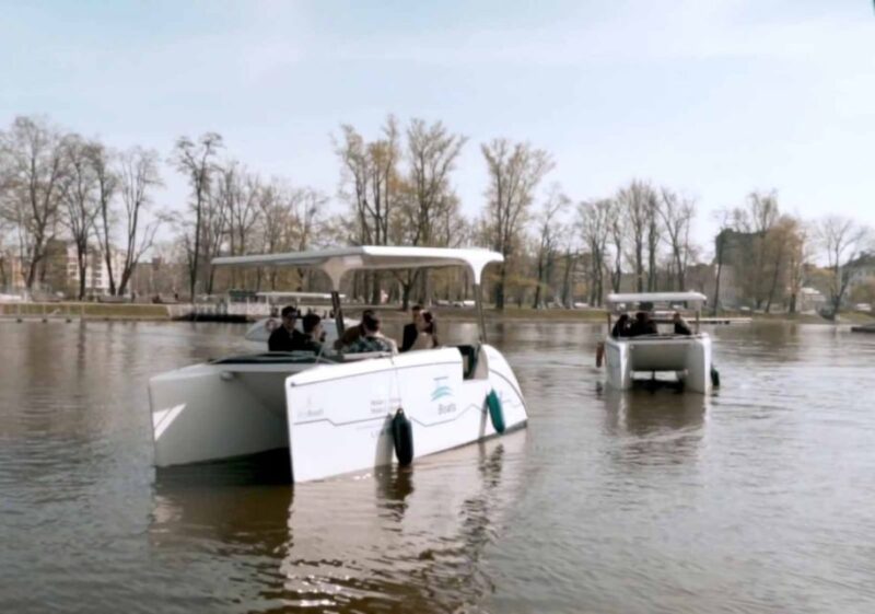 Wroclaw: City Walk and Cruise by Luxury Solar Catamaran - Walking Past Sand Bridge to Sand Island