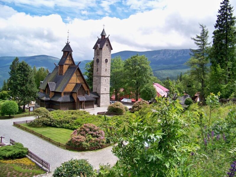 Wroclaw Day Tour to Giant Mountains, Karpacz, Palaces Valley - Architectural Gems: Castles and Mansions