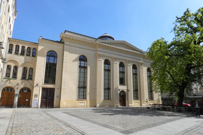 Wroclaw District Of The Four Temples Private Tour - Key Points