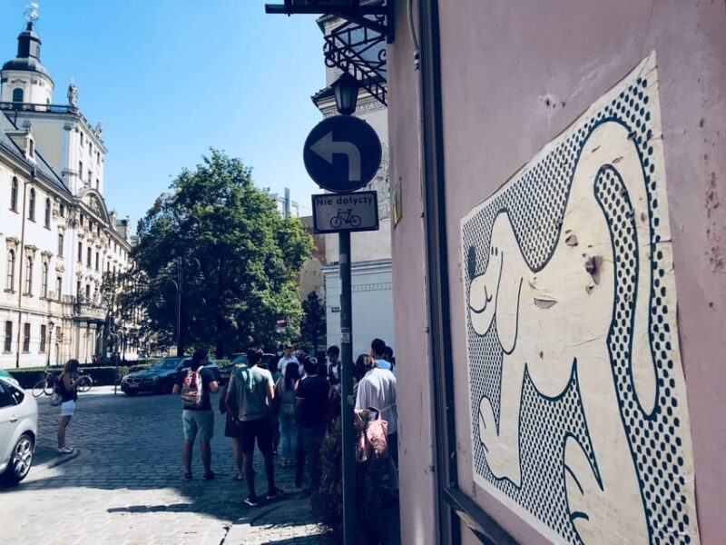 Wroclaw: Guided City Walk in Spanish - The Charm of Gnome Statues and Their Stories