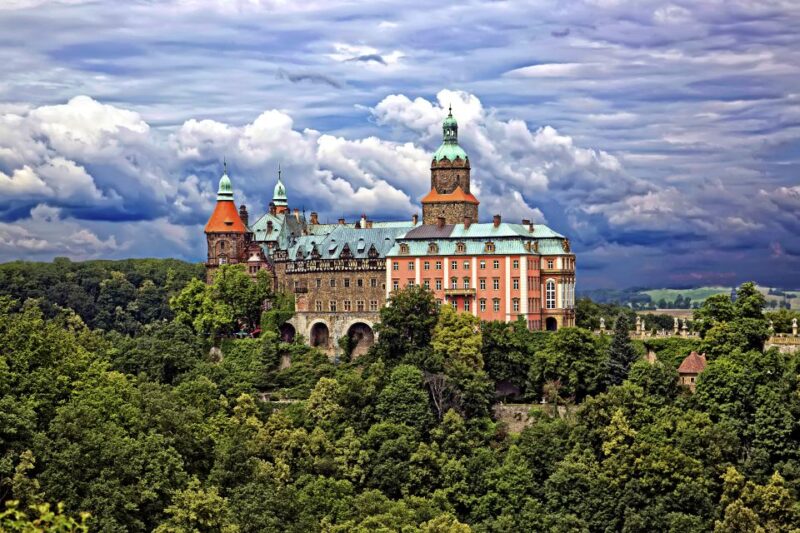 Wroclaw: Lower Silesia, Ksiaz Castle & Church of Peace Tour - Walbrzych Palm House: A Lush Botanical Retreat
