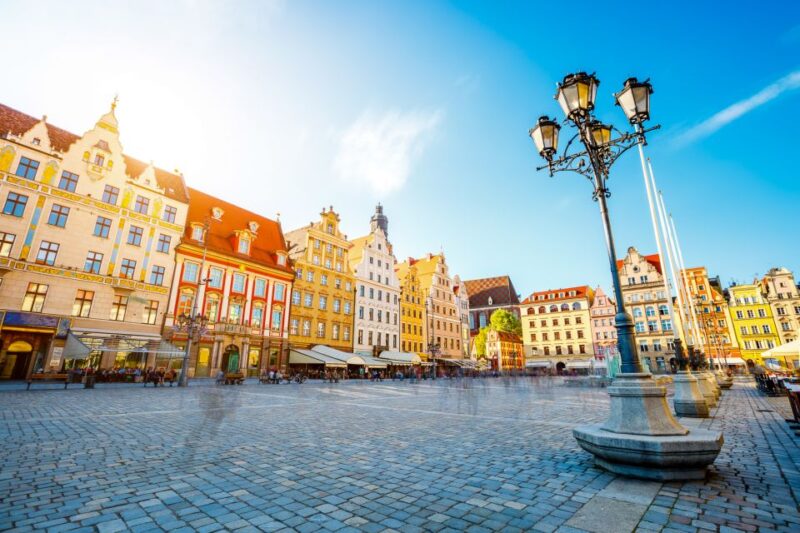 Wroclaw: Private Old Town Guided Walking Tour (2 h) - The Route and Key Landmarks