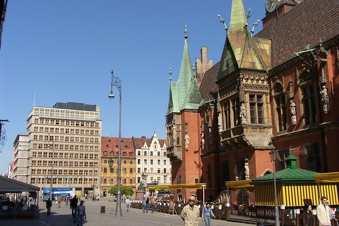 Wroclaw private tour SHORT AND PLEASANT. 2 hours/1-12 people - Discovering Wroclaw’s Market Square and St. Elisabeth Church