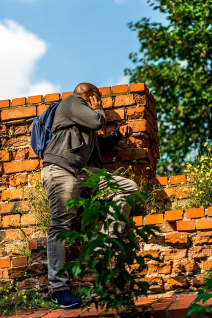 Wroclaw: Spy-Themed Walk & Game with Host - What Stops and Tasks Are Included?