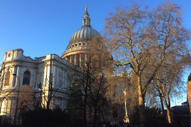 WW2 London Blitz Private Tour - Passing by the Houses of Parliament and Westminster Abbey