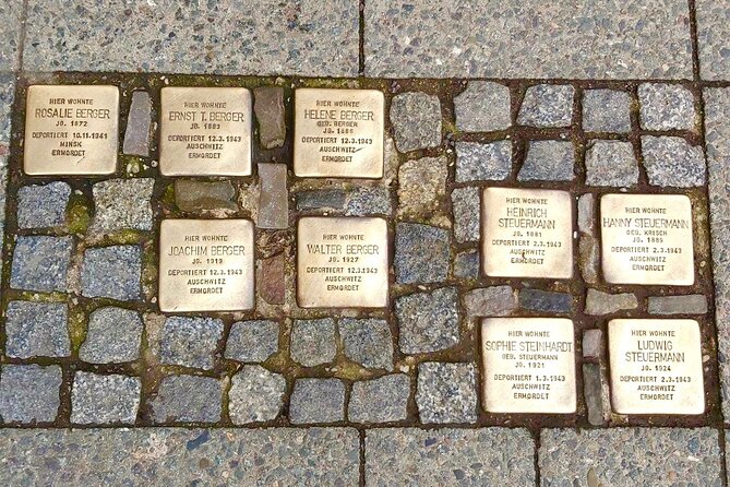 WWII & 3rd Reich Private Walking Tour - Reflection at the Soviet Memorial in Treptower Park