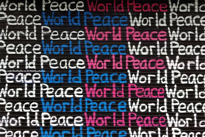 Wynwood Art Walk Self-Guided Tour of Murals & Creativity - GGA Gallery: Where Street Art Meets Fine Art