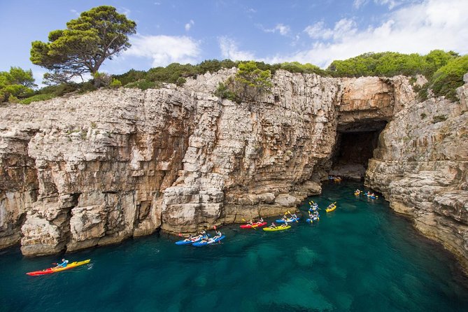 X-Adventure Sea Kayaking Half Day Tour in Dubrovnik - Meeting Point and Group Size