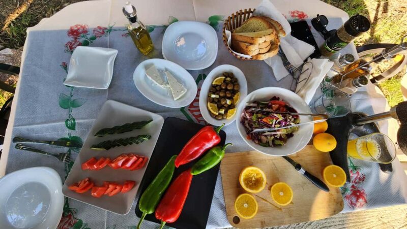 Xarrë: Mandarin Farming Tour with Traditional Cooking Lunch - Farming Experience in Albanian Citrus Groves