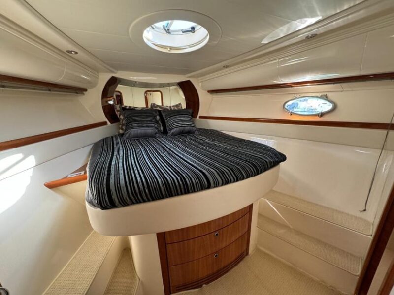 Xclusive Luxury Yacht Albufeira - Key Points