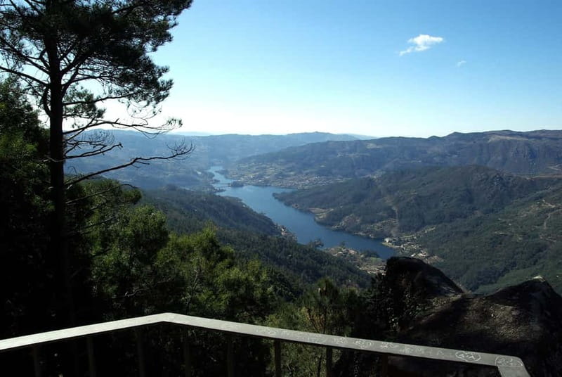 Xertelo and its 7 lagoons - About the Tour Experience and Guides