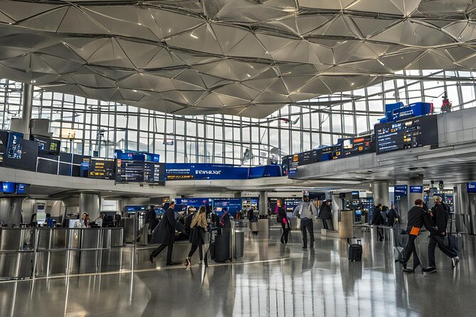 XL Mini Van from EWR Airport to Cape Liberty Cruise Terminal - Is This Transfer Right for Your Cruise Start?