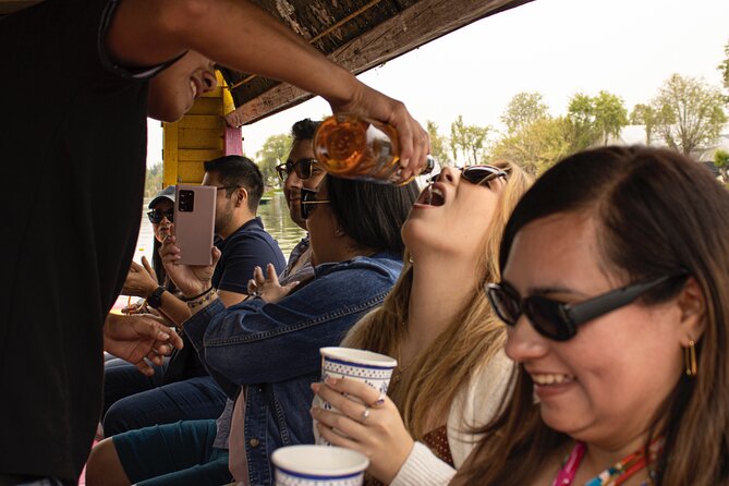 Xochimilco BOAT LIGHT PARTY WITH 1 DRINK AND 4 TAQUITOES + 18 - The Atmosphere and Music Customization