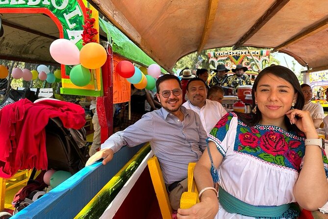 Xochimilco The island dolls and Axolotl museum from Mexico City - Experience the Best of Mexico City in a Single Day
