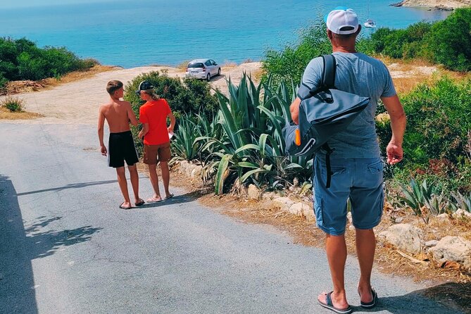 XploreMe! - Coral Bay Scavenger Hunt Outdoor Activity - Learning About Cyprus and Cultural Insights