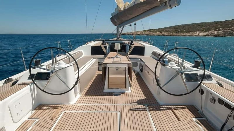 Yacht Me Up All-Inclusive Private Cruise Cannes Lérins Sail - Key Points