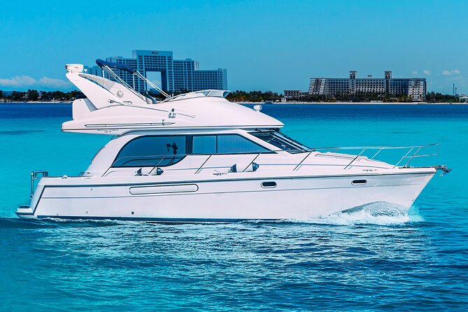 Yacht Meridian 40FT Best Private Rental in Cancun - What to Expect on the Yacht: Comfort and Features