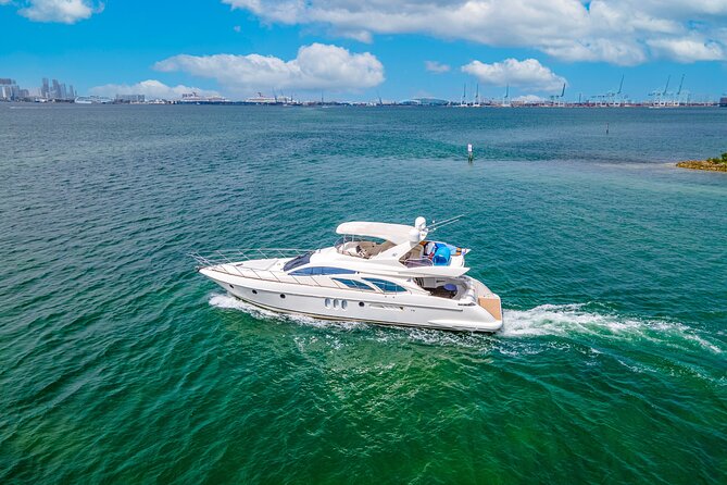 Yacht Rental 60 ft + 2 Jet Skis | Private Boat Tour - The Experience on the Water: Comfort and Customization