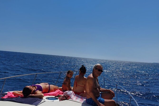 Yacht Rental in Otranto with Captain - Onboard Amenities: Fresh Fruit, Water, and Custom Requests