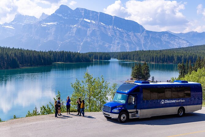 Year Round Tour: Banff and its Wildlife - Practical Details: Logistics and Group Size