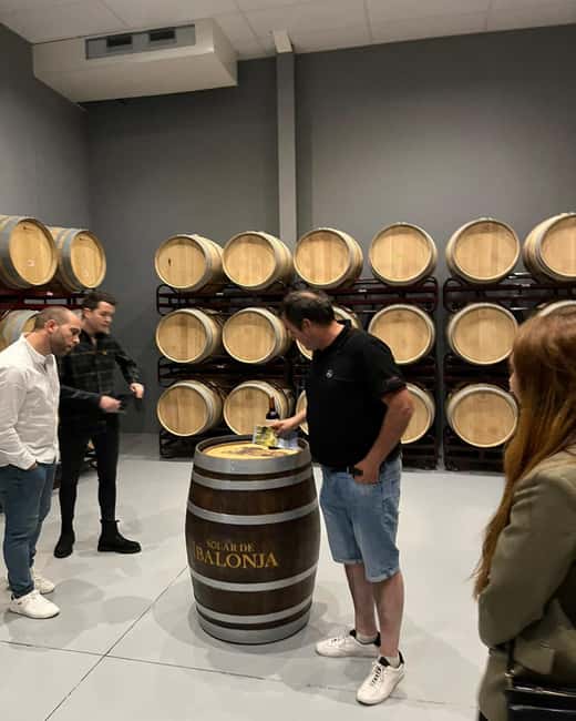 Yécora (Álava): Guided tour of Bodega Solar de Ibalonja and municipal ice house. - The Authentic Experience of Rioja Alavesa