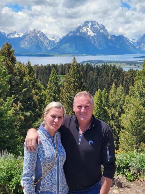 Yellowstone 2 Day Adventure - Upper and Lower Loop Tour - From Jackson to Yellowstone’s Park Entrance