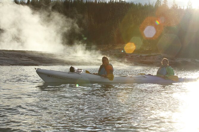 Yellowstone Lake & Hot Springs / 3 Hour Morning or Twilight Tour - Scenic Stops and Nearby Attractions