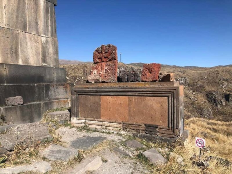 Yerevan: Amberd Fortress, Mount Aragats & Kari Lake Tour - Why Choose This Tour?