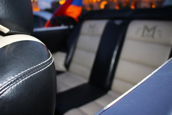 Yerevan city tour with drinks in a classic car with photography - Enjoying Drinks and Photography Opportunities