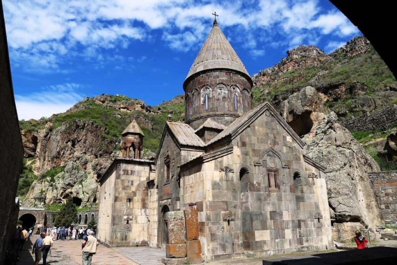 Yerevan: Khor Virap, Garni, Geghard, Syphony & Charents Arch - Explore Armenia’s Iconic Sites in a Day from Yerevan
