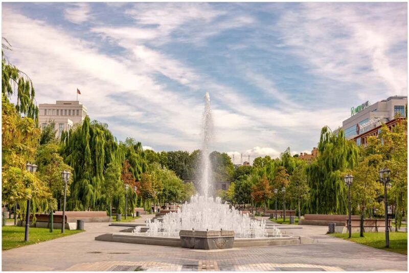 Yerevan: Old stories and secrets - Learning About Public Art and Sculptures in Yerevan