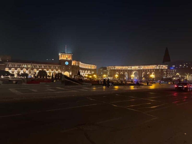 Yerevan: Pre-New Year Walking Tour with Warm Drink - Exploring Yerevan’s Creative Shops and Handmade Goods