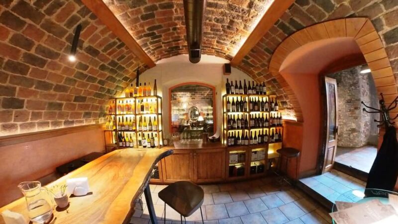 Yerevan: Wine and Archaeology Tour with Lunch - Visiting the History Museum of Armenia