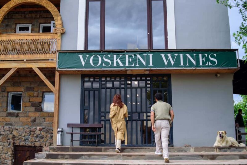 Yerevan: Wine Tasting and Vineyard Lunch at Voskeni Winery - Wine Tasting Featuring Four Distinct Wines