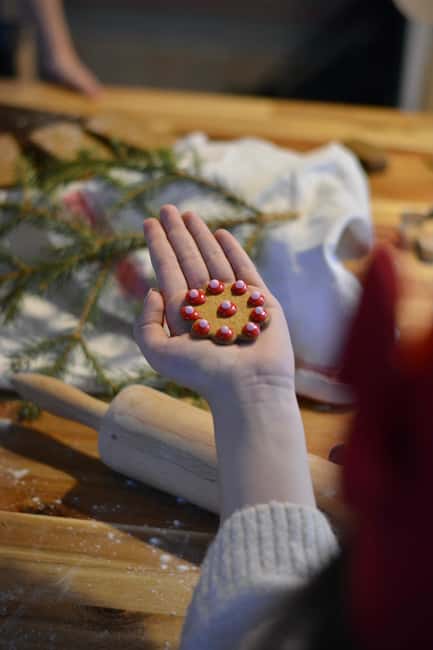 Ylitornio: Santa Station Entry Ticket - Decorating the Christmas Tree: A Holiday Tradition