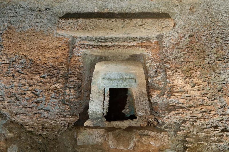 Yoga in Anghelu Ruju - The Value of Combining Yoga and Cultural Heritage