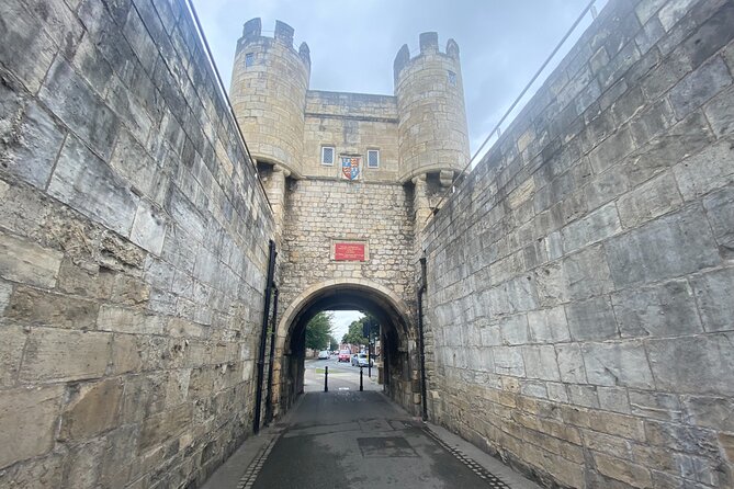 York City Medieval Walls Private Walking Tour - Weather and Cancellation Policies