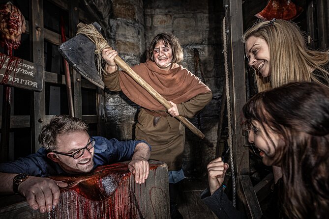York Dungeon Entry Ticket - Insights from the Highly Praised Actors and Performers