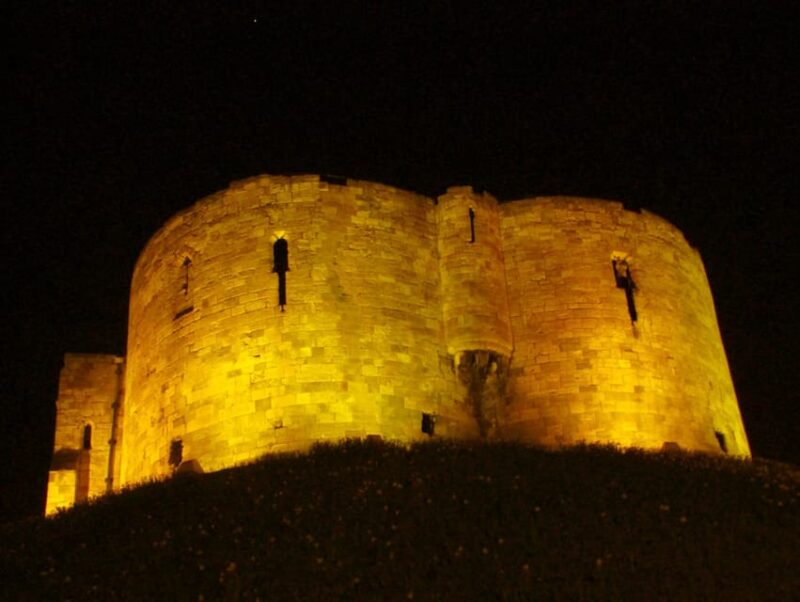 York : Private Ghost Hunt - Value and Booking Flexibility