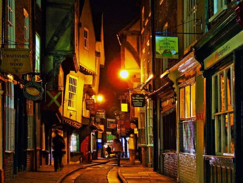 York : Private Ghost Hunt - Who Will Appreciate This Tour Most?