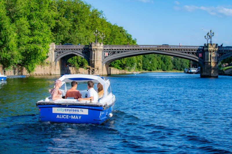 York: Self-Steer Boat Rental - The Boats: Easy to Use and Comfortable