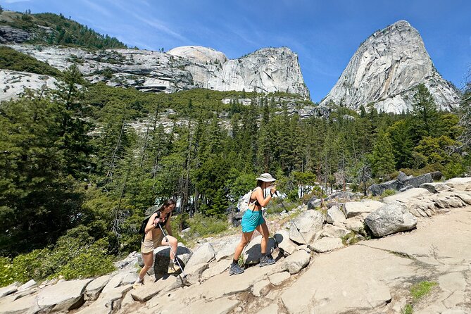 Yosemite Magic: Highlights, Sunset, and S'mores - Campfire and Smores: A Cozy End to a Yosemite Day