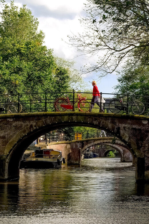 Your Own Amsterdam. The Old Side - Starting Point: Meeting at Amsterdam Centraal Station