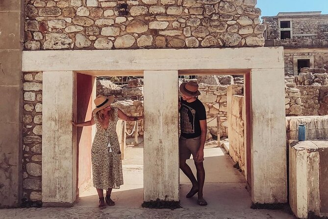 Your Private Driver & Chauffeur Service in Crete from Heraklion - Pick-up from Heraklion or Crete Ports with Real-Time Monitoring