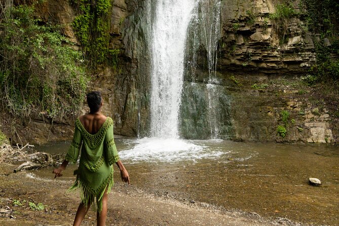 Your unique photo session in Tblisi, Georgia - Locations and Highlights: From Soviets to Old Town Charm