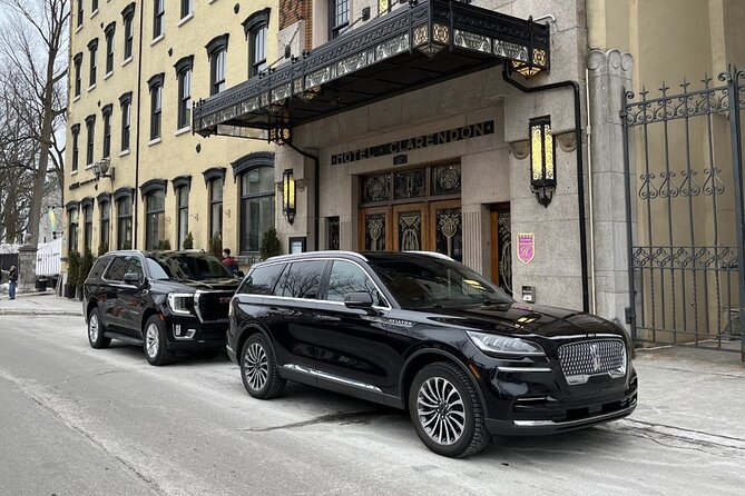 YQB Airport Transfer - Customer Service: Regular Updates and Expert Assistance